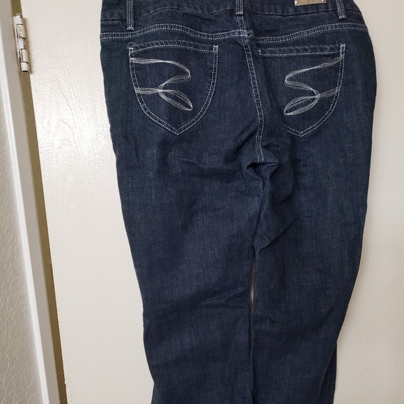 Seven7 Jeans - Picture 5 of 8